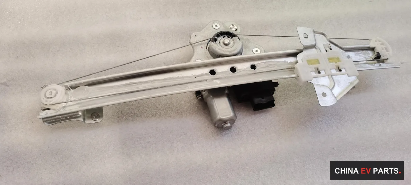BYD Dolphin Front Window Regulator RH 13345474-00