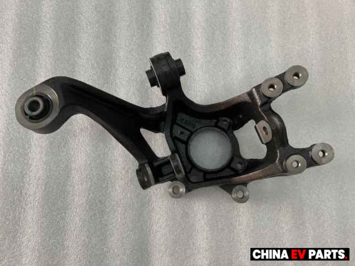 BYD ATTO 3 Steering Knuckle RH 15561728-00