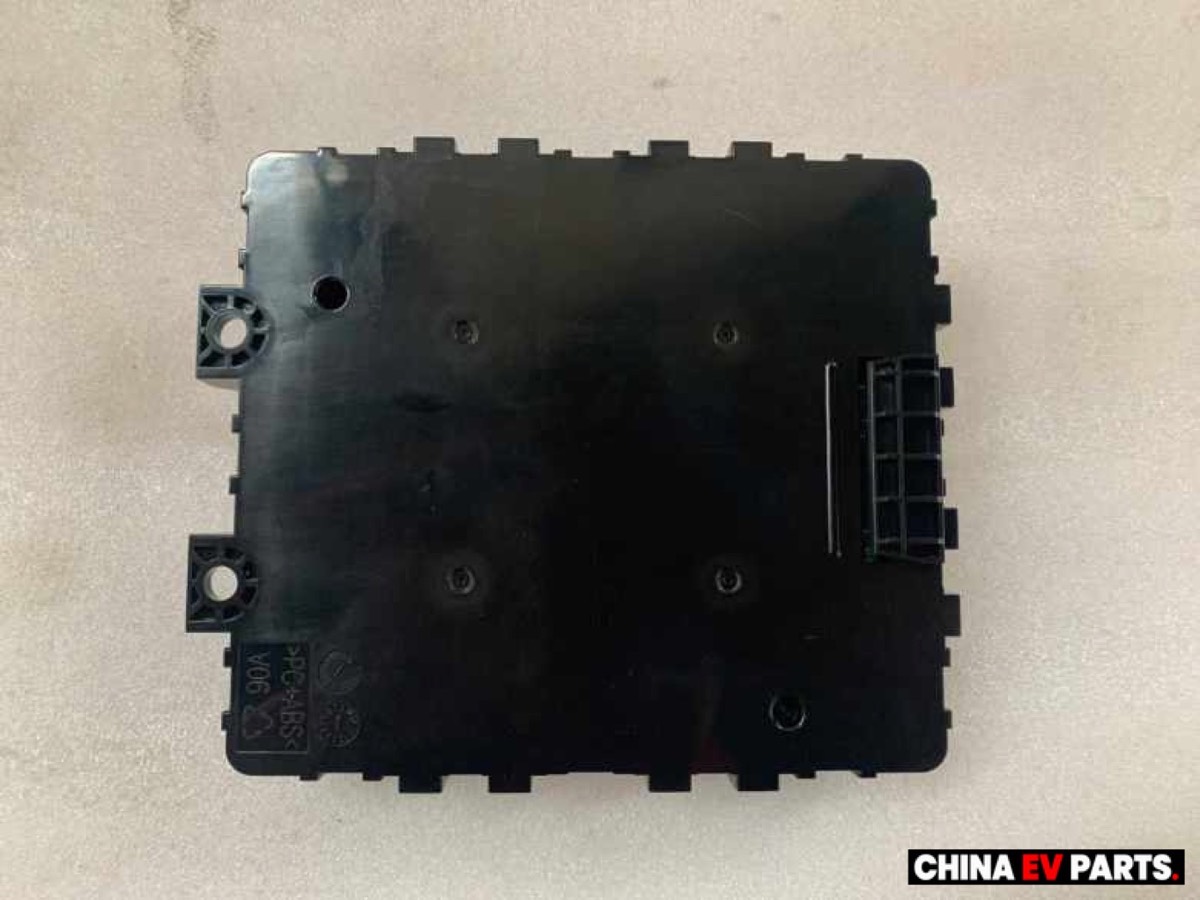 BYD ATTO 3 Body Control Module BCM RH 14814895-00