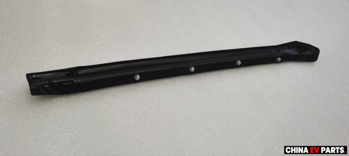 BYD Seal 06 DM-i Mudguard Fender Flare RH 14386636-00