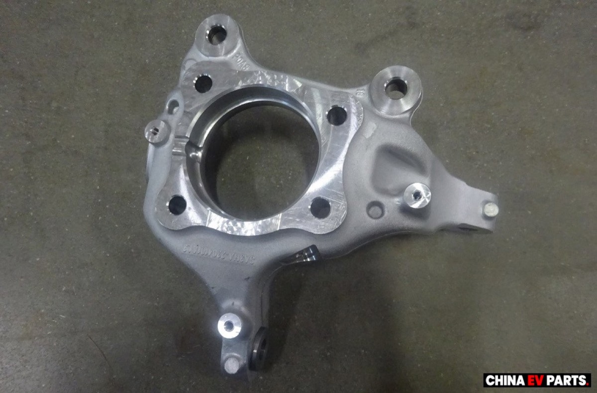 BYD Sealion 6 Steering Knuckle LH 13541758-00